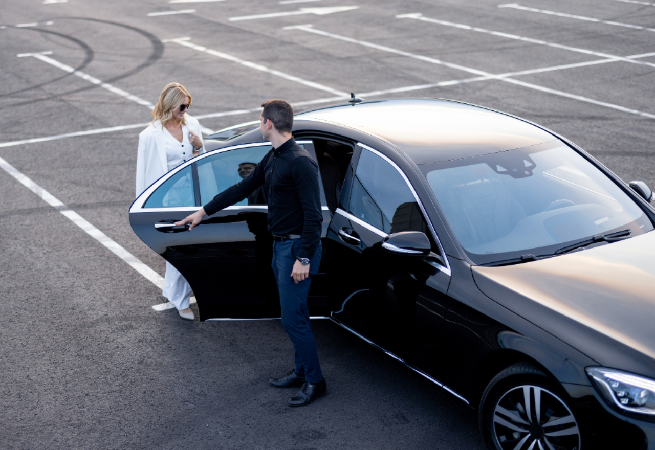 Chauffeur privé à Casablanca pour déplacements professionnels et touristiques